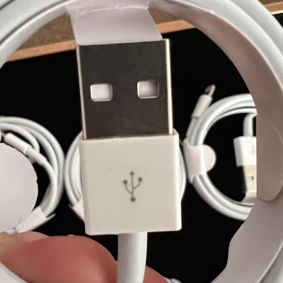 8-Pack Charging Cable Charger Cord for iphone/ipad 🔥GOES FAST🔥 - Picture 3 of 5